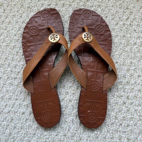 Tory Burch Thora Flip Flop Sandals Size 8 Tan with Gold Accents - Picture 1 of 11